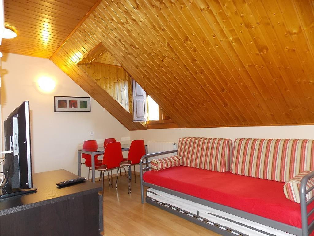Apartamentos Fidalgo Sandiniés Zewnętrze zdjęcie
